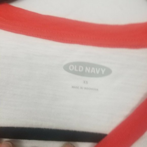 Old Navy White Red Sleeve Boyfriend Baseball Tee - Picture 2 of 6